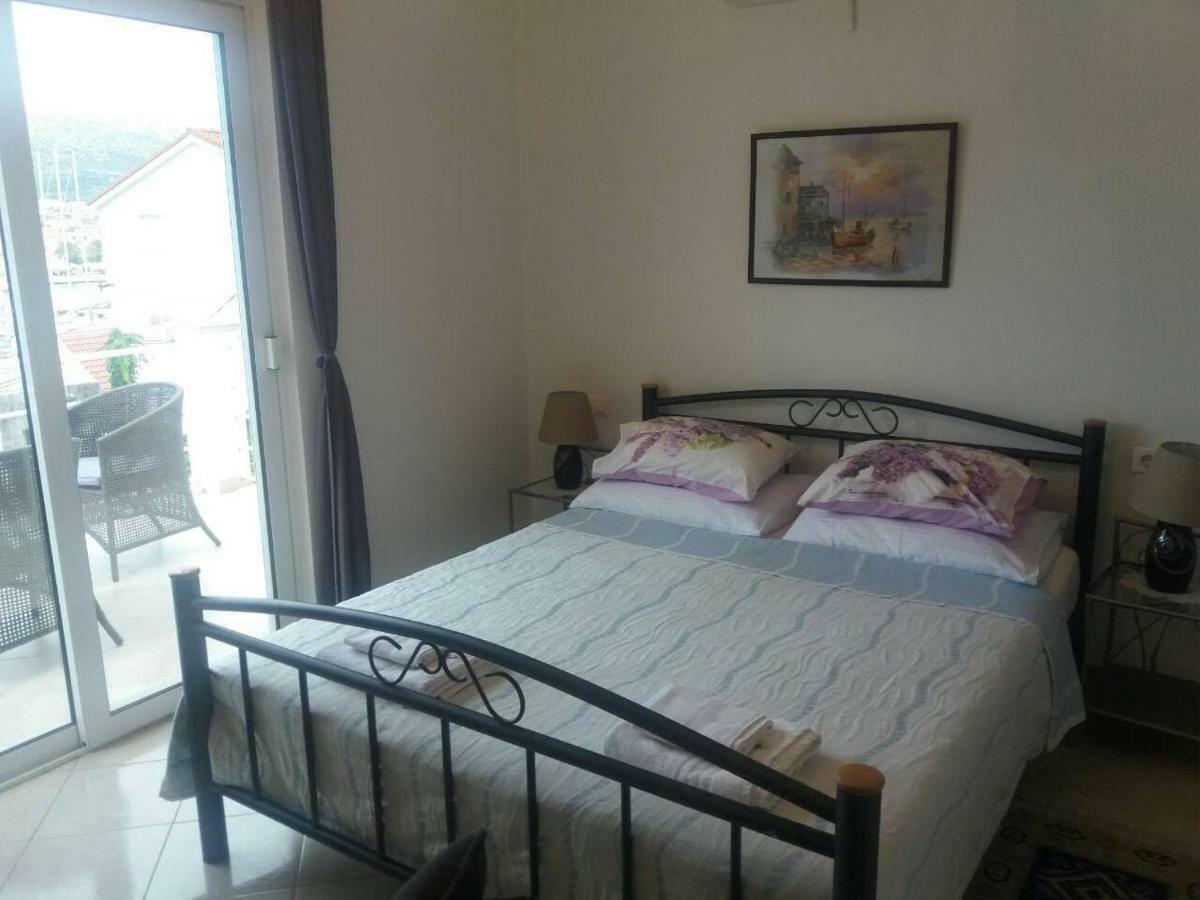 Villa Espero تروغير المظهر الخارجي الصورة